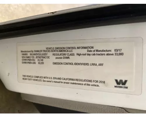 WESTERN STAR 4700 Door Assembly, Front