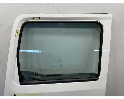 WESTERN STAR 4700 Door Assembly, Front