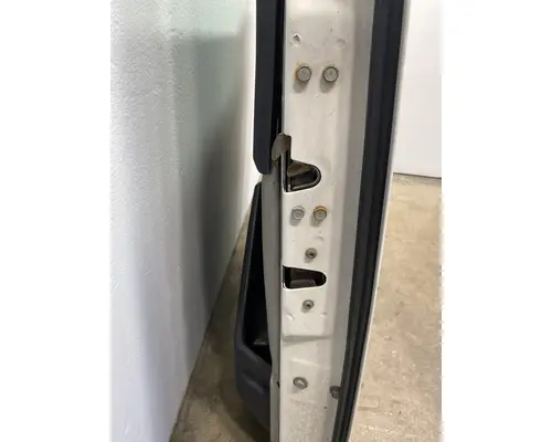 WESTERN STAR 4700 Door Assembly, Front