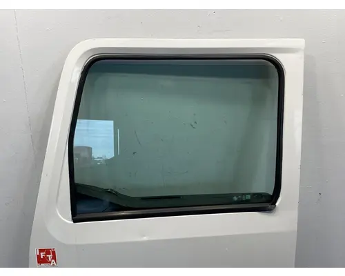 WESTERN STAR 4700 Door Assembly, Front