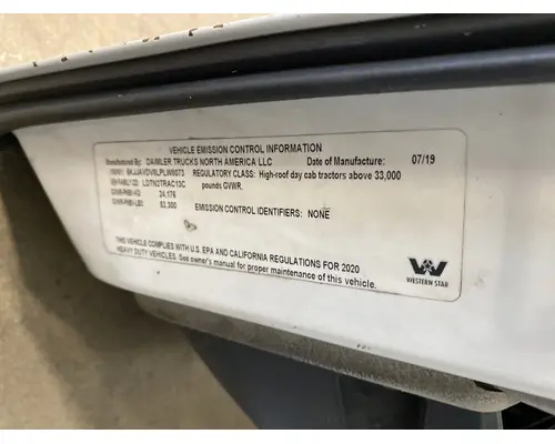 WESTERN STAR 4700 Door Assembly, Front