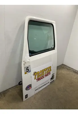 WESTERN STAR 4700 Door Assembly, Front