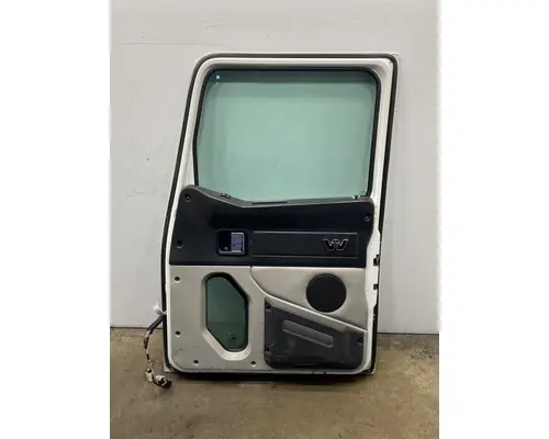 WESTERN STAR 4700 Door Assembly, Front