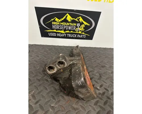 WESTERN STAR 4700 Engine Mounts