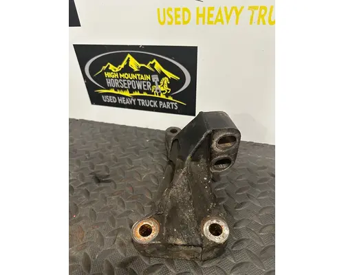 WESTERN STAR 4700 Engine Mounts