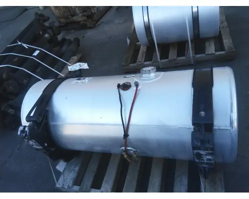 WESTERN STAR 4700 FUEL TANK