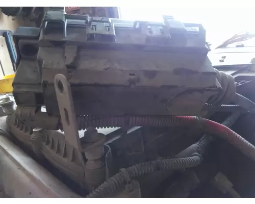 WESTERN STAR 4700 FUSE BOX