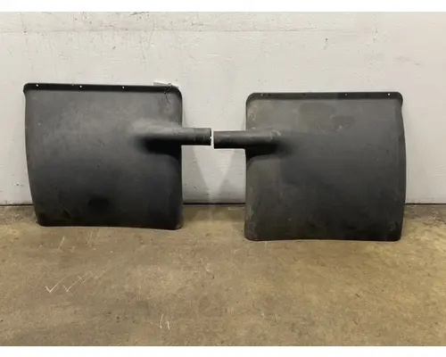 WESTERN STAR 4700 Fender Extension