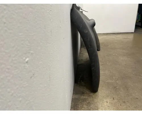WESTERN STAR 4700 Fender Extension