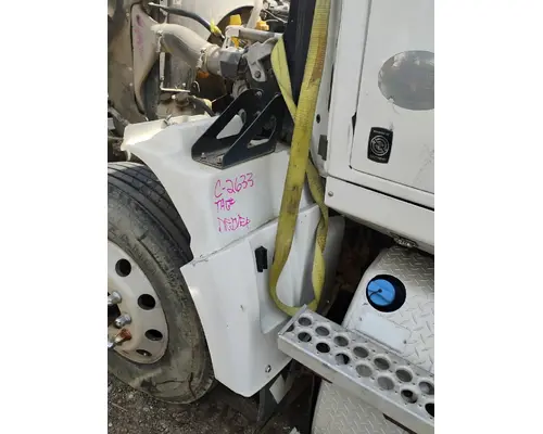 WESTERN STAR 4700 Fender Extension