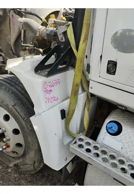 WESTERN STAR 4700 Fender Extension