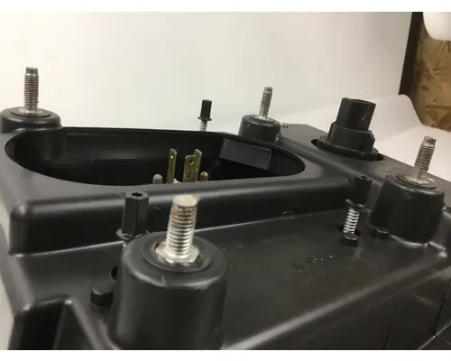 WESTERN STAR 4700 HEADLAMP