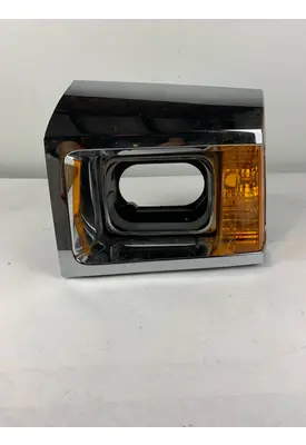 WESTERN STAR 4700 HEADLAMP