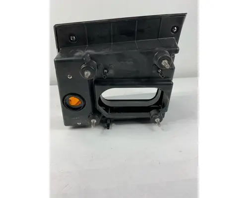 WESTERN STAR 4700 HEADLAMP