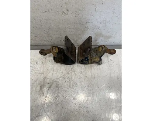 WESTERN STAR 4700 Hood Hinge