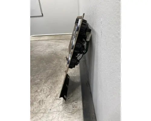 WESTERN STAR 4700 Instrument Cluster