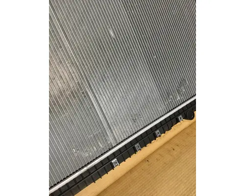 WESTERN STAR 4700 RADIATOR