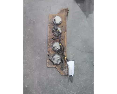 WESTERN STAR 4700 STOP TURN TAIL LAMP