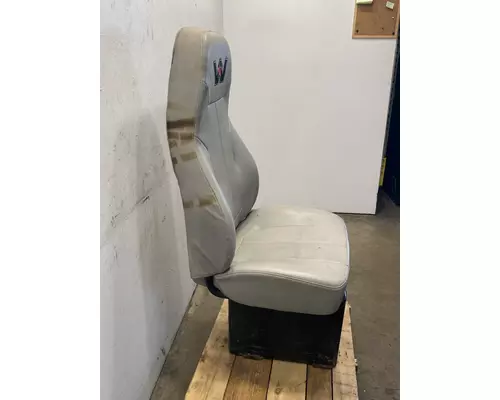 WESTERN STAR 4700 Seat, Front