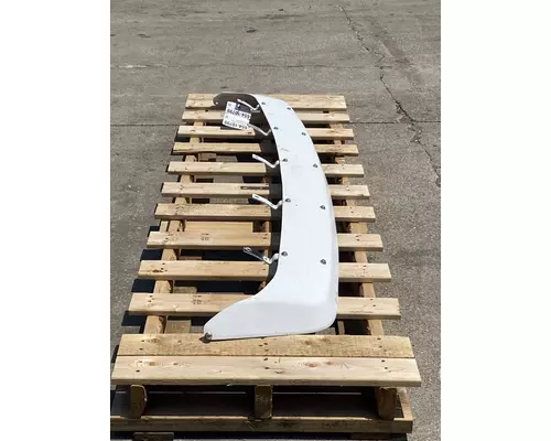 WESTERN STAR 4700 Sun Visor (External)
