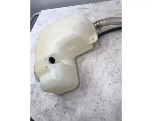 WESTERN STAR 4700 Windshield Washer Reservoir