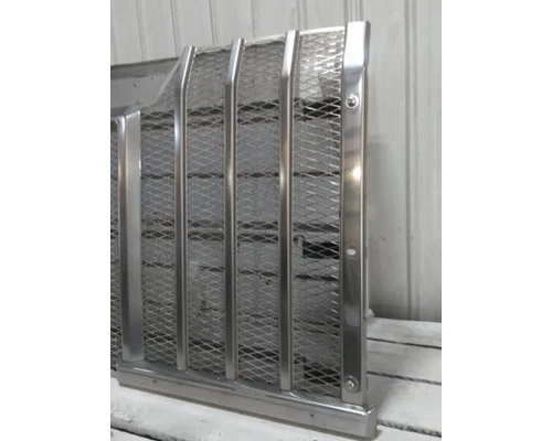WESTERN STAR 47X SB 2023-2025 GRILLE