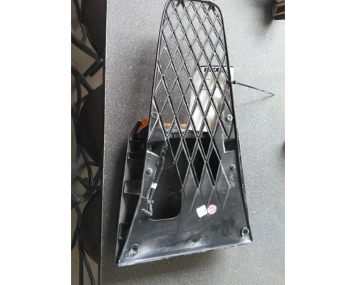 WESTERN STAR 47X SB AIR INTAKE LOUVERCOVER