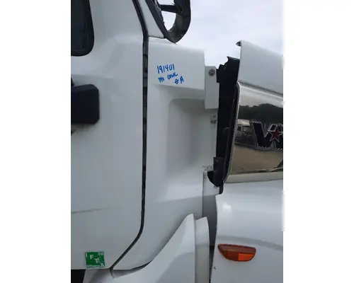WESTERN STAR 47X SB COWL