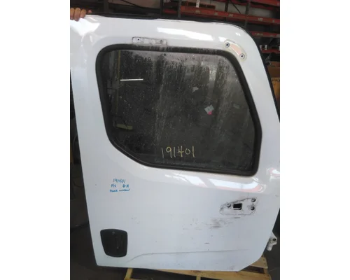 WESTERN STAR 47X SB DOOR ASSEMBLY, FRONT