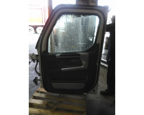 WESTERN STAR 47X SB DOOR ASSEMBLY, FRONT