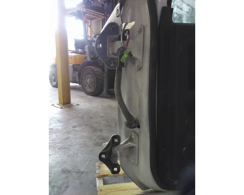 WESTERN STAR 47X SB DOOR ASSEMBLY, FRONT