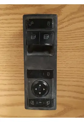 WESTERN STAR 47X SB DOOR ELECTRICAL SWITCH
