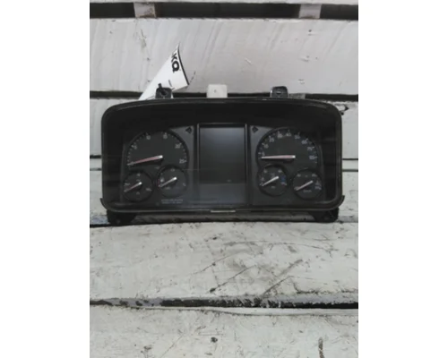 WESTERN STAR 47X SB GAUGE CLUSTER