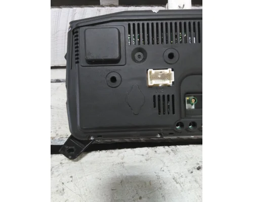 WESTERN STAR 47X SB GAUGE CLUSTER