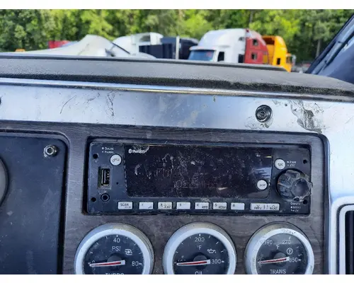 WESTERN STAR 47X SB RADIO AMFMBLUETOOTH