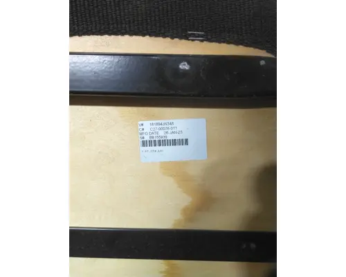 WESTERN STAR 47X SB SEAT, FRONT