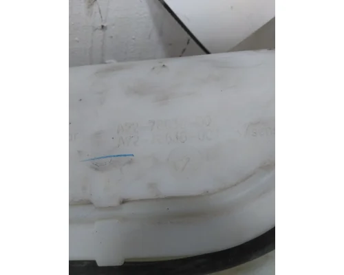 WESTERN STAR 47X SB WINDSHIELD WASHER RESERVOIR