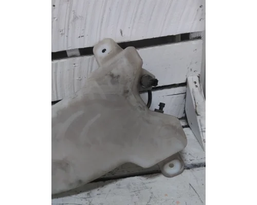 WESTERN STAR 47X SB WINDSHIELD WASHER RESERVOIR