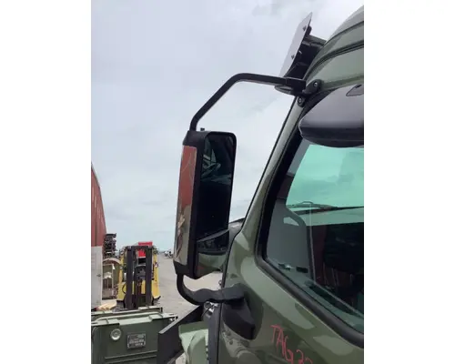 WESTERN STAR 47X MIRROR - DOOR