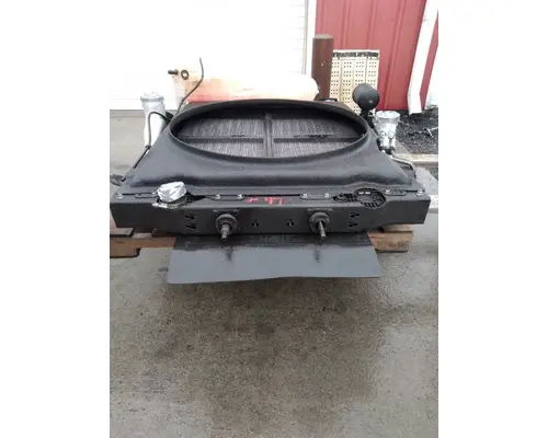 WESTERN STAR 47X RADIATOR