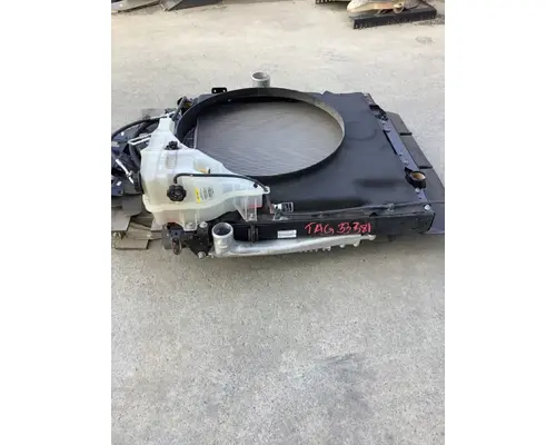 WESTERN STAR 47X RADIATOR