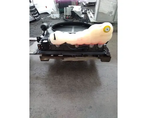 WESTERN STAR 47X Radiator