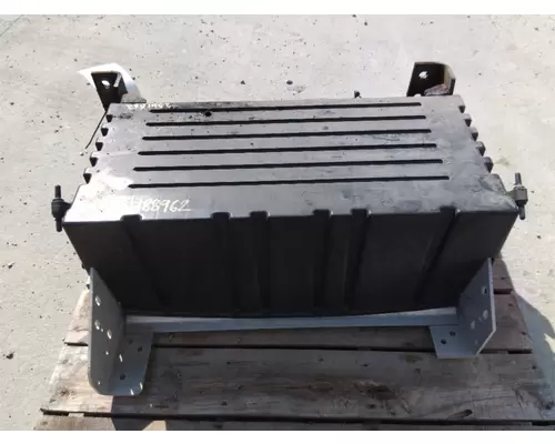 WESTERN STAR 4800 BATTERY BOX
