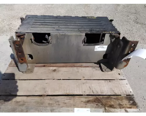WESTERN STAR 4800 BATTERY BOX