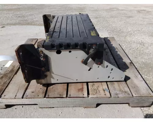 WESTERN STAR 4800 BATTERY BOX