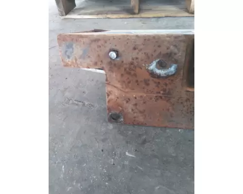 WESTERN STAR 4800 BUMPER BRACKET