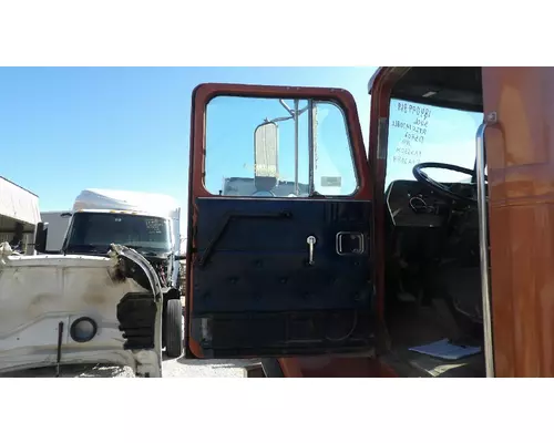 WESTERN STAR 4800 DOOR ASSEMBLY, FRONT