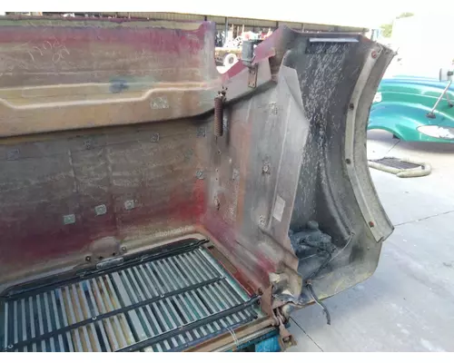 WESTERN STAR 4800 HOOD