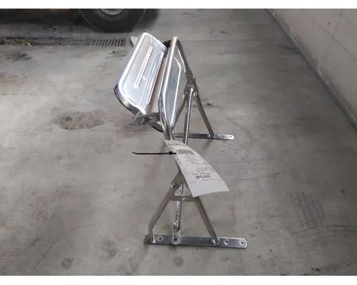 WESTERN STAR 4800 MIRROR ASSEMBLY CABDOOR