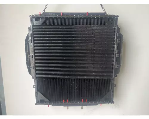 WESTERN STAR 4800 Radiator